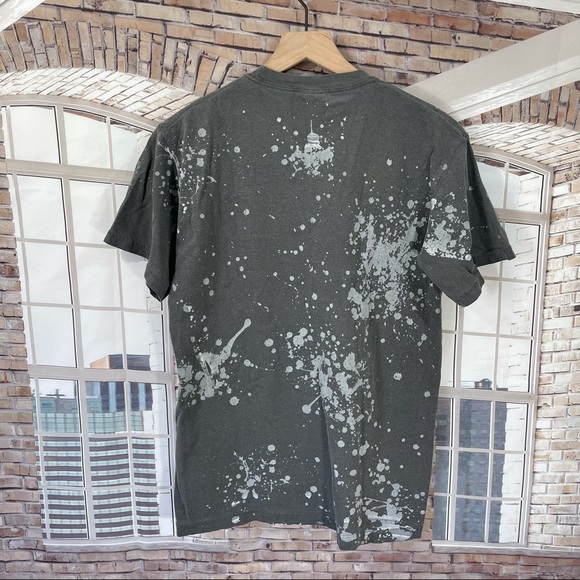 Urban Outfitters Pink Floyd Print Tee - Picture 9 of 16